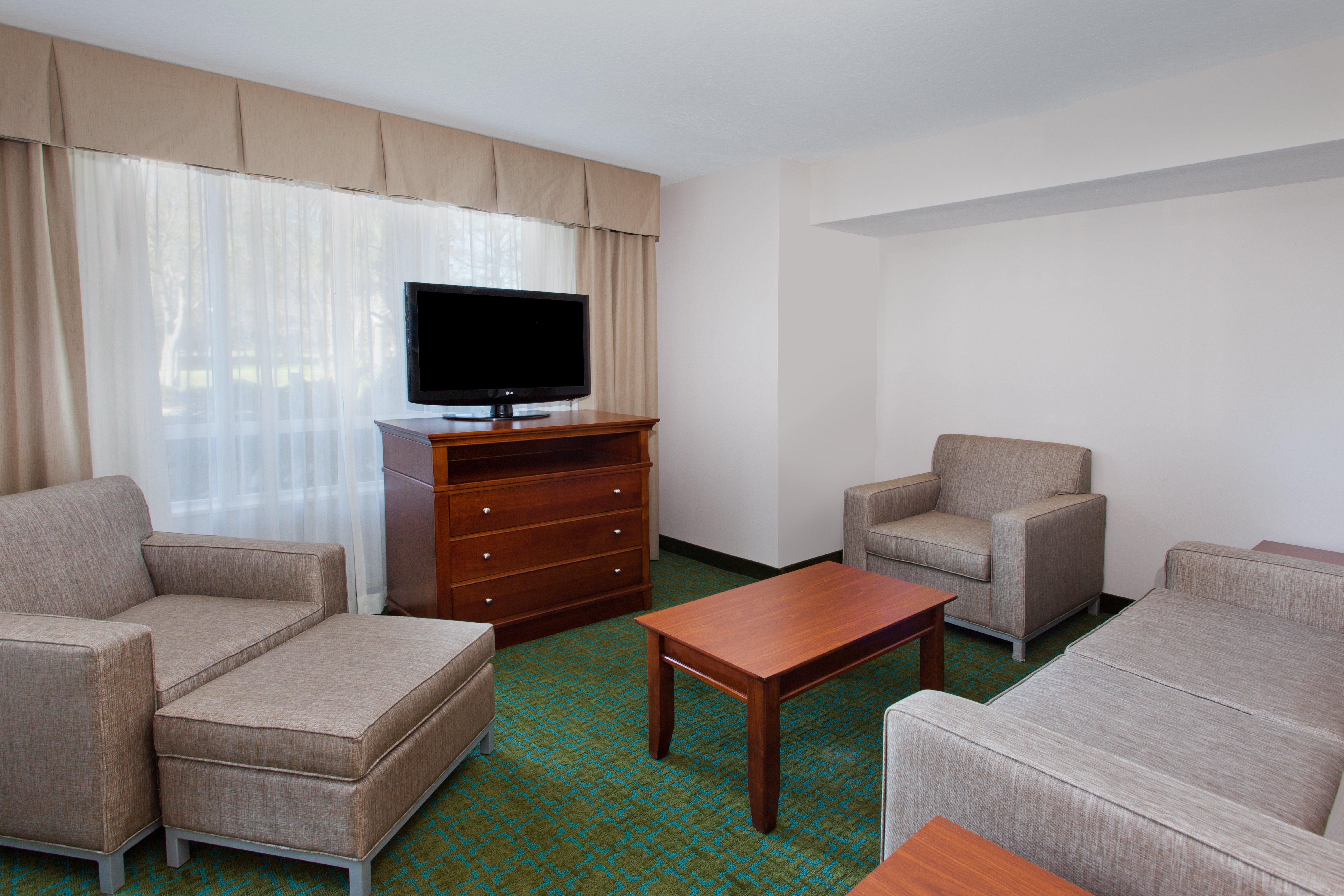 Holiday Inn Brunswick I-95 Exteriör bild
